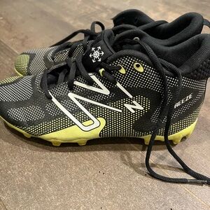 New Balance Kids' Black and Lime Sneakers
